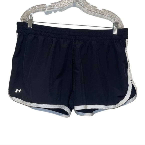 Under Armour Woman Size XL - Picture 1 of 3